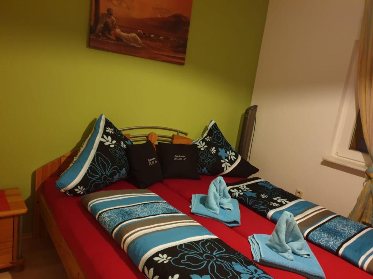 Apartment Euro As Kappel-Grafenhausen Eksteriør billede