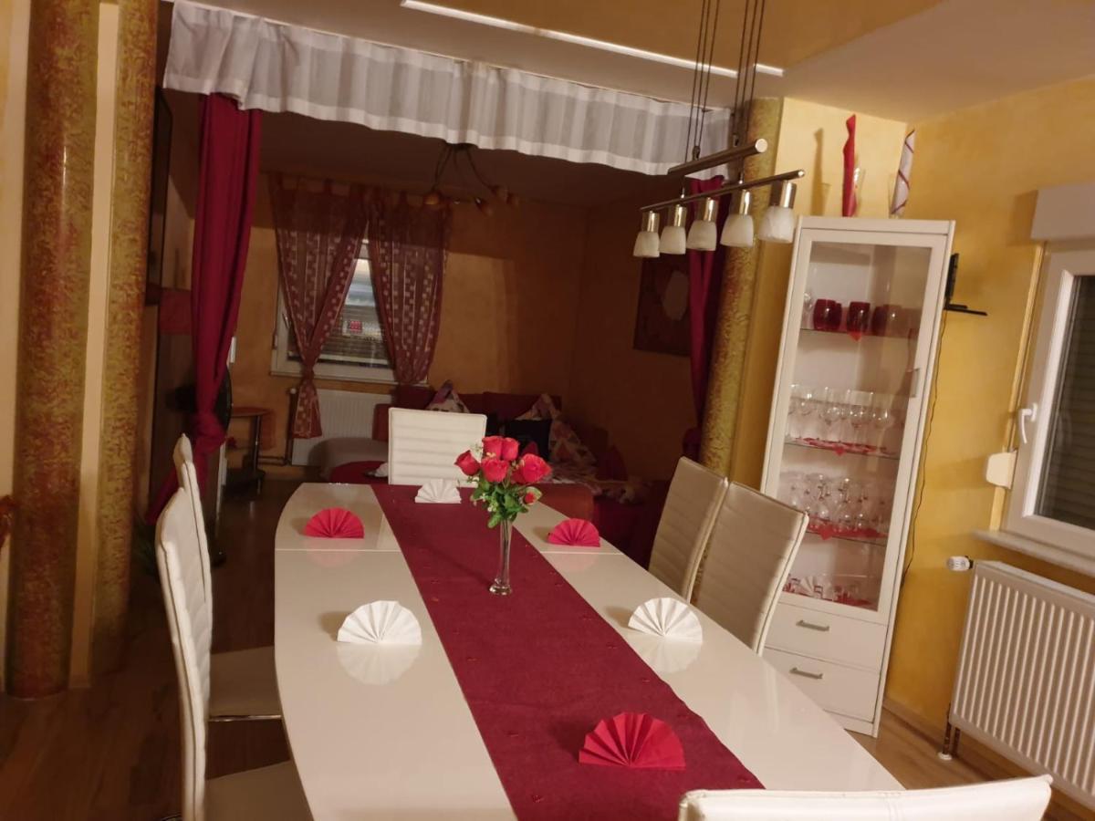 Apartment Euro As Kappel-Grafenhausen Eksteriør billede