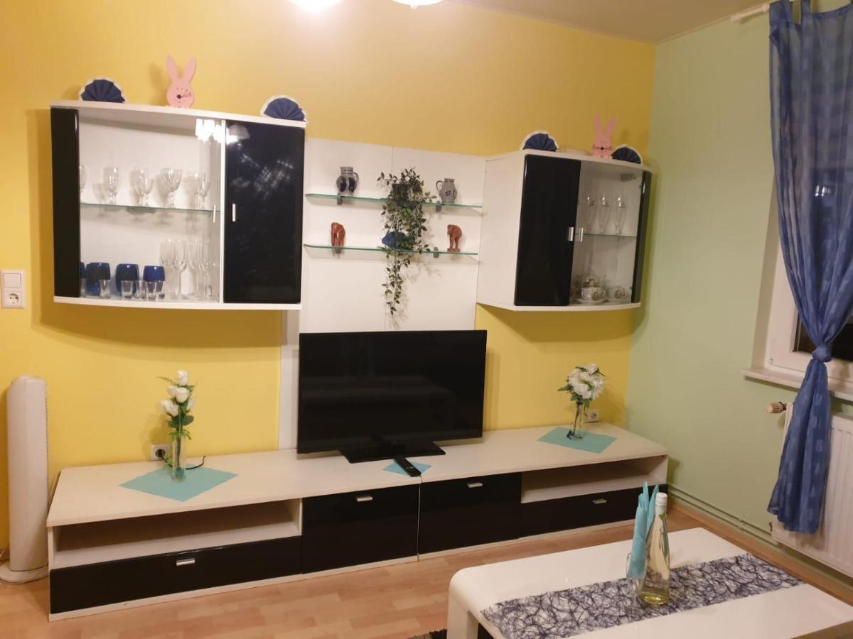 Apartment Euro As Kappel-Grafenhausen Eksteriør billede