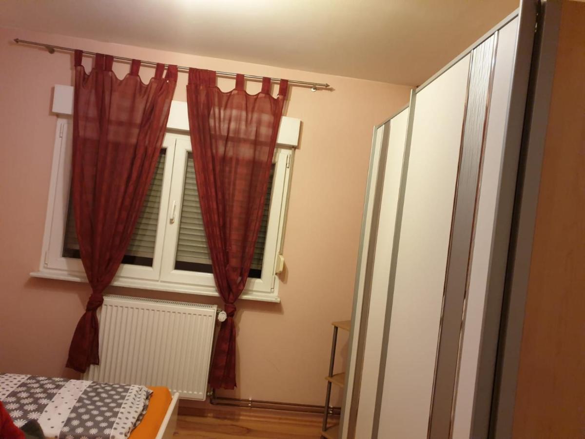 Apartment Euro As Kappel-Grafenhausen Eksteriør billede